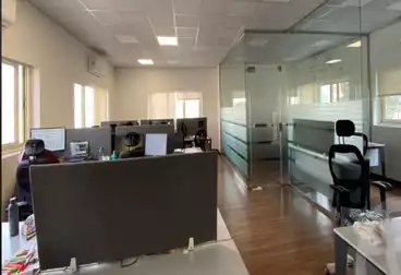Administrative Building For rent - floor 4