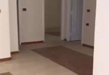 Apartments For sale - 3 rooms - floor 1