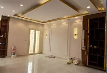 Apartments For sale - 3 rooms - floor 5