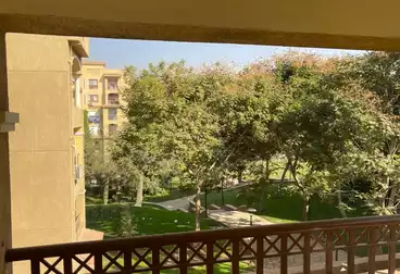 Apartments For sale - 3 rooms - floor 2