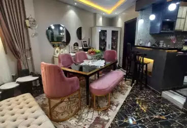 Apartments For sale - 2 rooms - floor 6