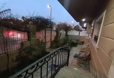 Apartments For sale - 3 rooms - floor 0