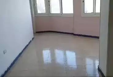 Apartments For sale - 2 rooms - floor 8