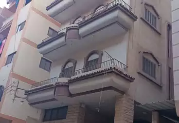 Building For sale - 3 rooms