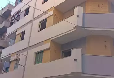 House / Home For sale - 3 rooms