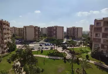 شقق مفروشة للبيع - 3 غرف - بالدور 4