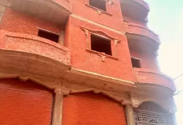 Building For sale - 3 rooms