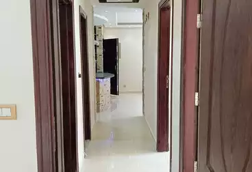 Apartments For sale - 3 rooms - floor 1