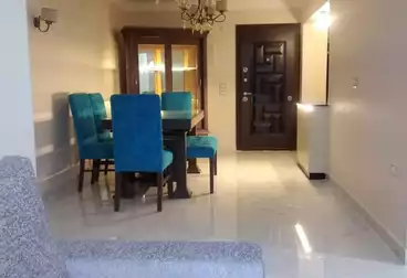 Apartments For sale - 2 rooms - floor 4