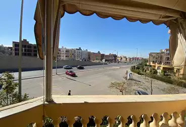 Apartments For sale - 4 rooms - floor 1