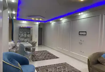 Furnished Apartment For sale - 3 rooms - floor 13