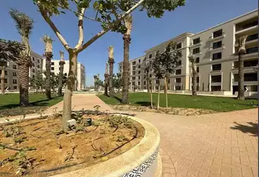 Apartment with Garden For sale - 2 rooms - floor 0
