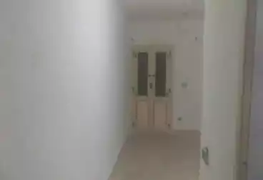 Apartments For sale - 2 rooms - floor 5