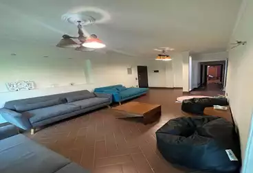 Apartments For sale - 3 rooms - floor 1