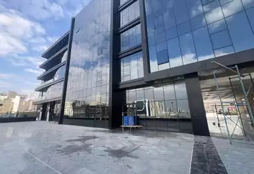 دور كامل إداري للإيجار - 5 غرف - بالدور 3