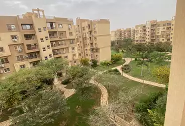 Apartments For sale - 2 rooms - floor 4