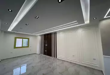 Apartments For sale - 3 rooms - floor 0