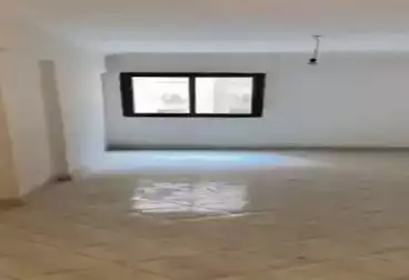 Apartments For sale - 3 rooms - floor 6