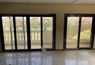 Apartments For sale - 3 rooms - floor 3