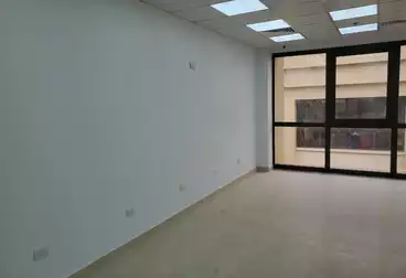 Administrative For rent - 2 rooms - floor 1