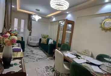 Apartments For sale - 3 rooms - floor 8