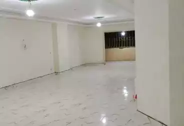 Apartments For sale - 3 rooms - floor 1