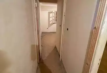 Apartments For sale - 2 rooms - floor 3