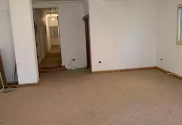 Apartments For sale - 3 rooms - floor 1