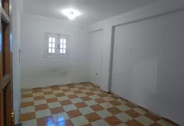 Apartments For rent - 3 rooms - floor 5