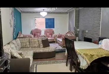 شقق للبيع - 3 غرف - بالدور 1