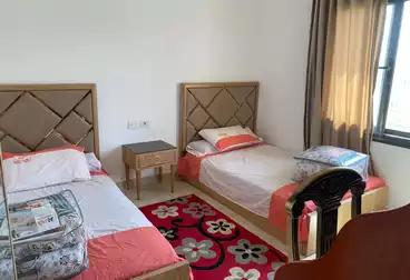 Apartments For sale - 2 rooms - floor 4