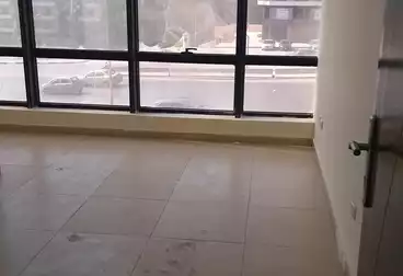 Administrative For rent - 4 rooms - floor 2