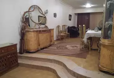 Apartments For sale - 2 rooms - floor 5