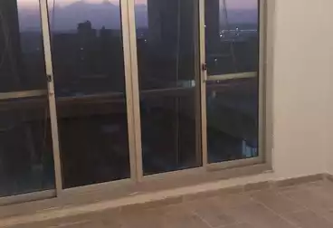 Apartments For rent - 4 rooms - floor 17