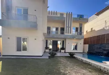 فلل للبيع - 5 غرف