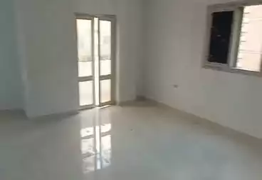 Apartments For rent - 3 rooms - floor 4