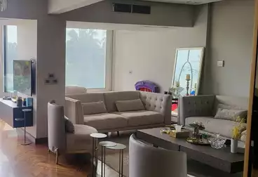 Apartments For sale - 3 rooms - floor 4
