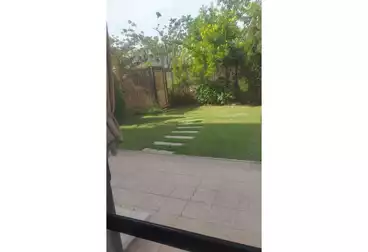 Apartment with Garden For sale - 4 rooms - floor 0