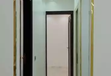 شقق للبيع - 3 غرف - بالدور 3