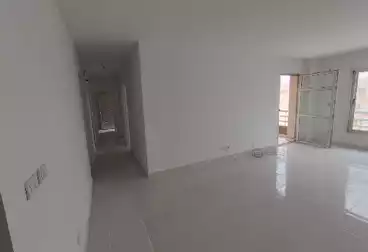 Apartments For rent - 3 rooms - floor 3
