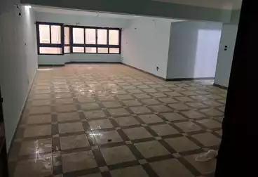 Apartments For sale - 3 rooms - floor 4