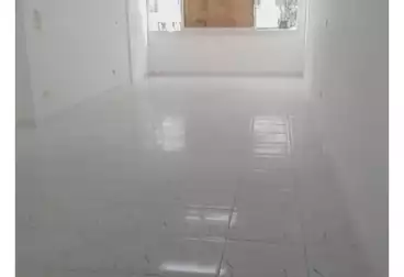 Apartments For sale - 4 rooms - floor 1