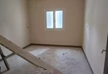 Apartment with Garden For sale - 4 rooms - floor 1