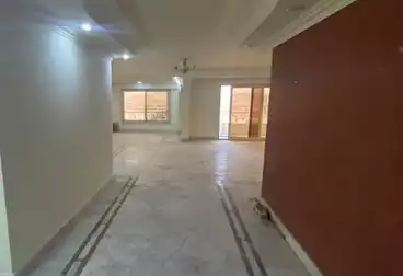 Apartments For sale - 4 rooms - floor 9