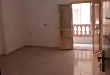 Apartments For rent - 2 rooms - floor 5