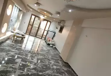 undefined undefined - 2 rooms - floor 3