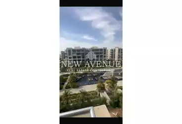 Furnished Apartment For sale - 3 rooms - floor 5