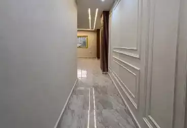 Apartments For sale - 3 rooms - floor 5