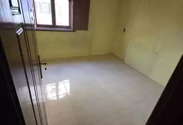 Apartments For sale - 2 rooms - floor 4