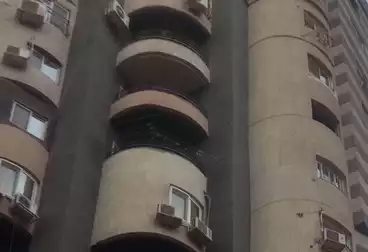 Apartments For sale - 3 rooms - floor 4